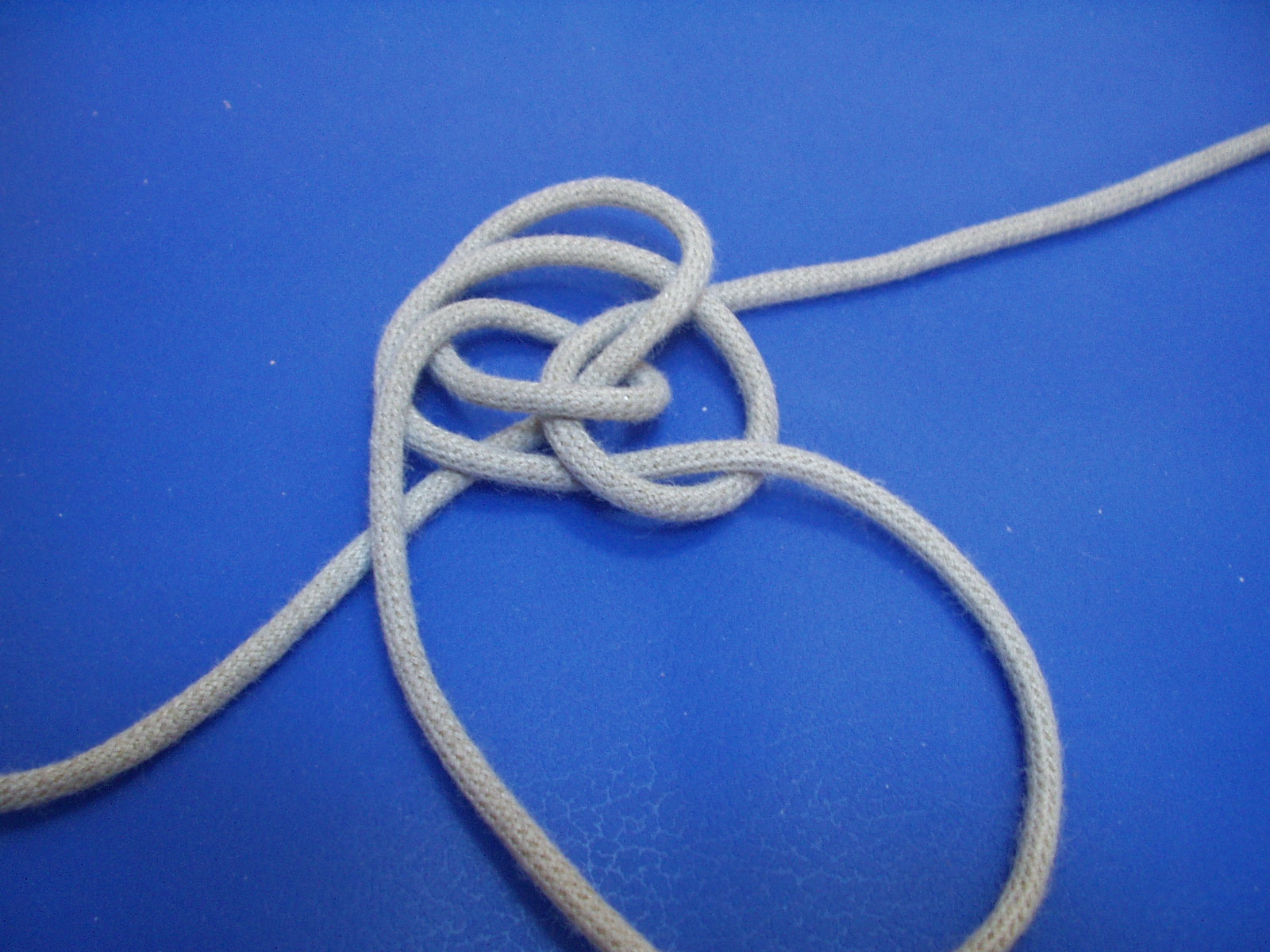 lanyard knot 006.JPG