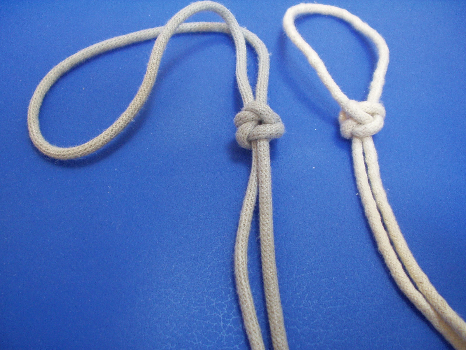 lanyard knot 011.JPG