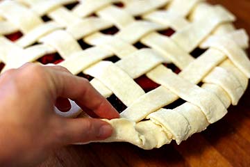 lattice-pie-crust.jpg