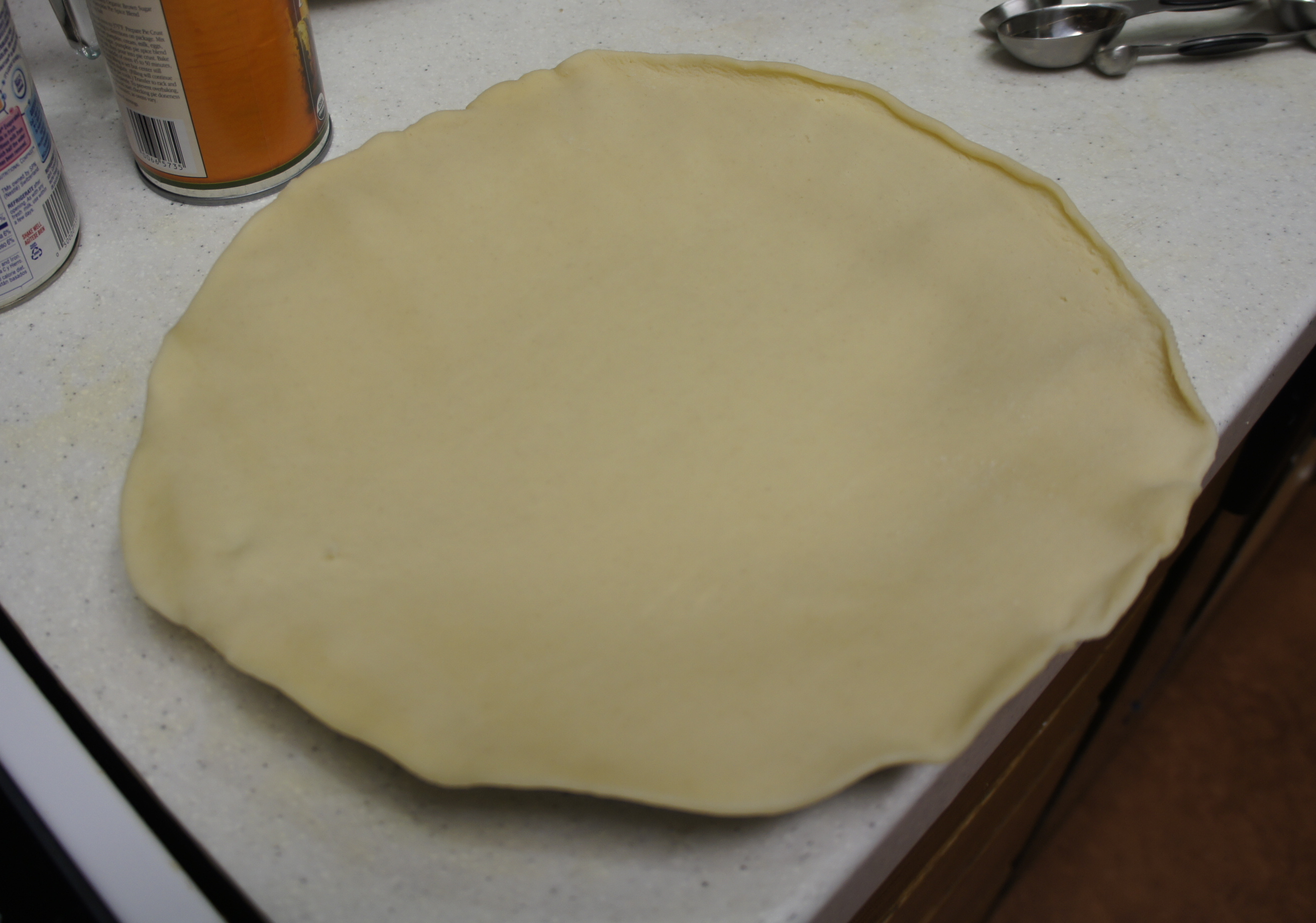 laying_out_pie_crust.jpg