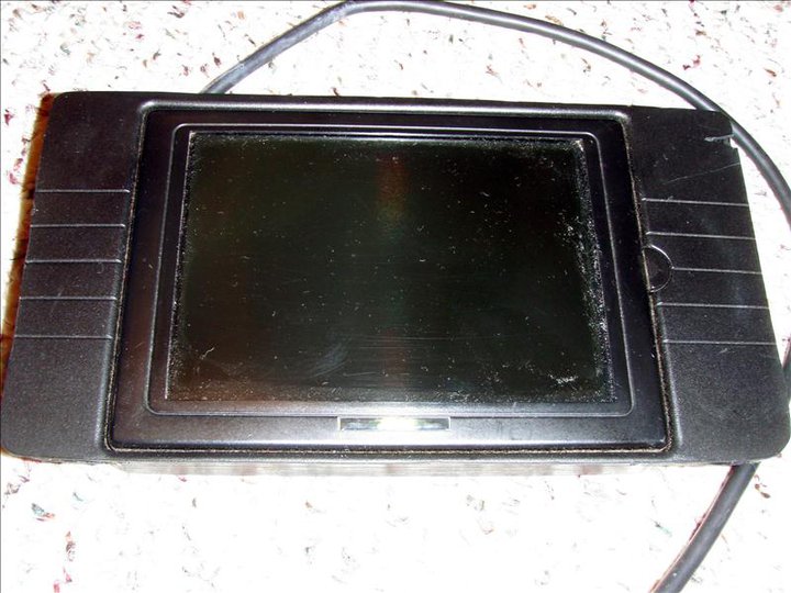 lcd screen not mounted.jpg