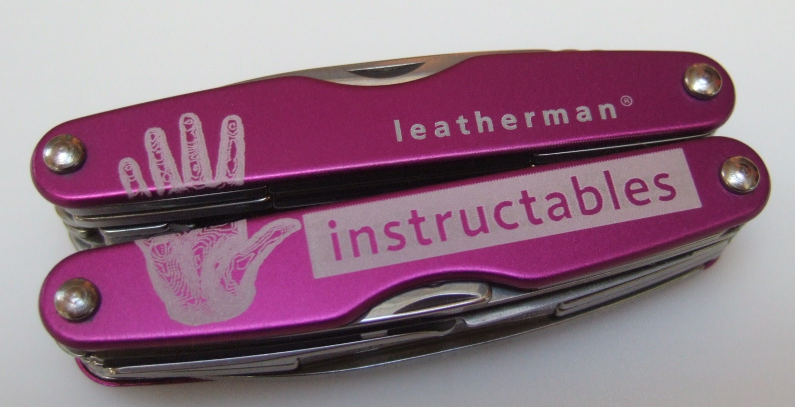 leatherman6.JPG