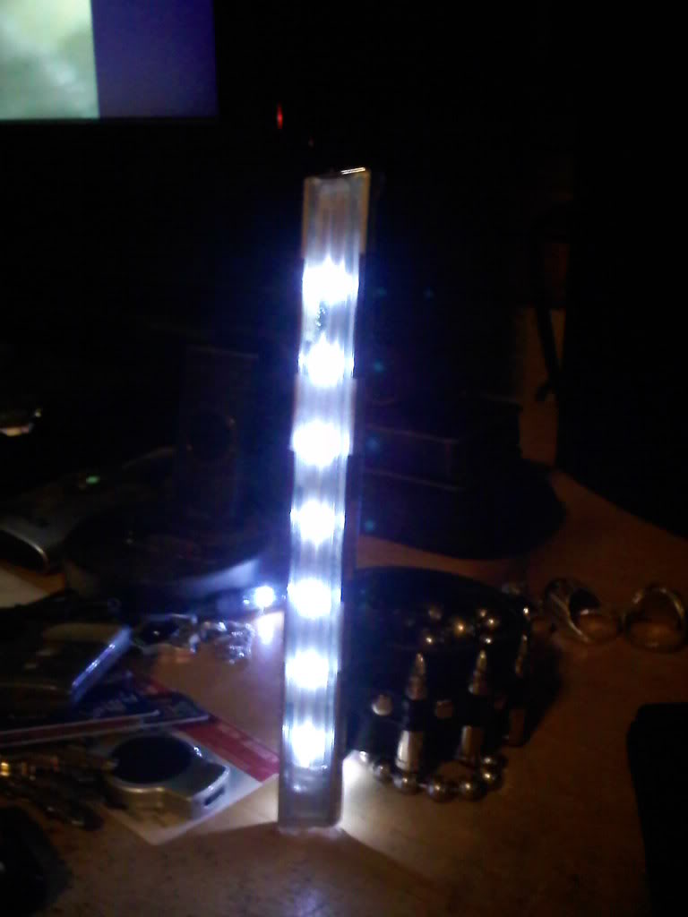 ledoperalight.jpg