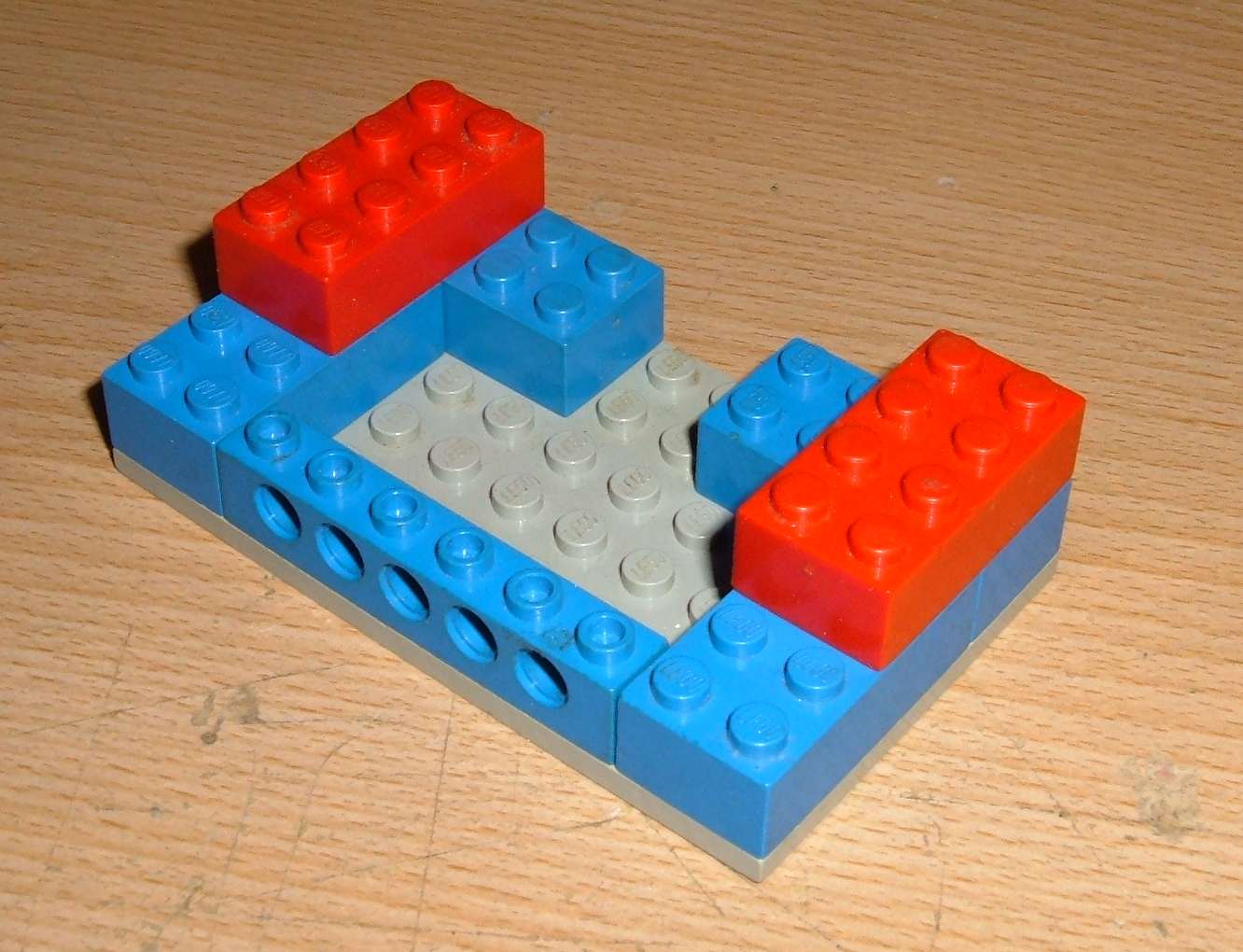 lego1.jpg