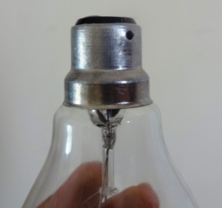 light_bulb_vase_5_m9.jpg