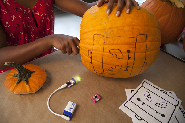 littlebits hackolantern 2.jpg