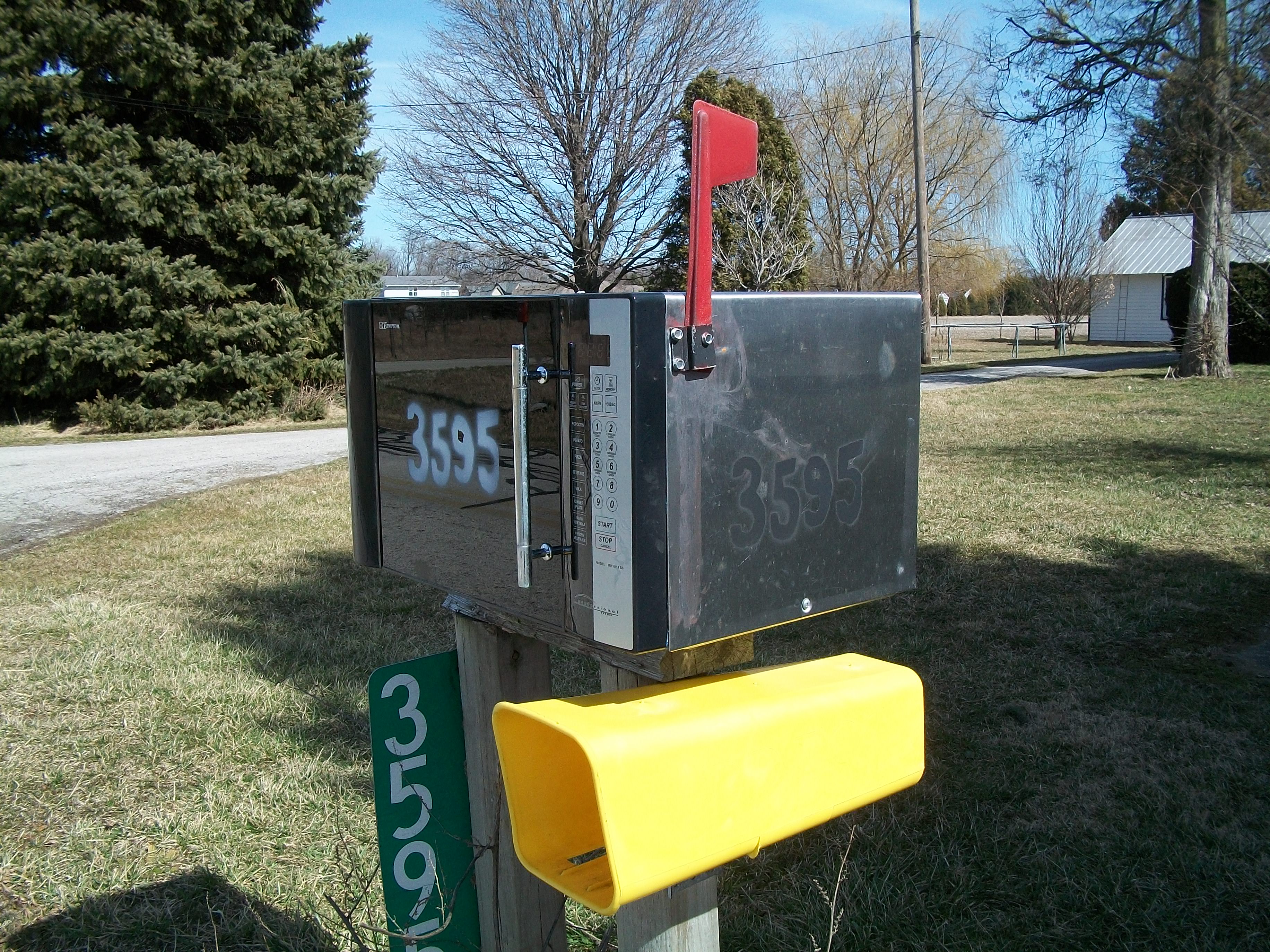 mailbox 006.JPG