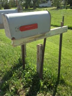 mailbox completed 2.jpg