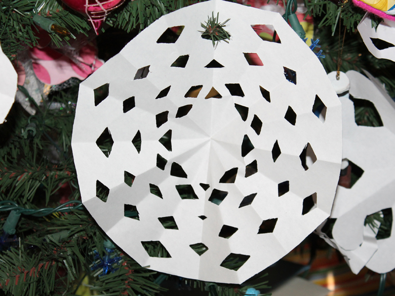 make a snowflake from paper step 29.jpg