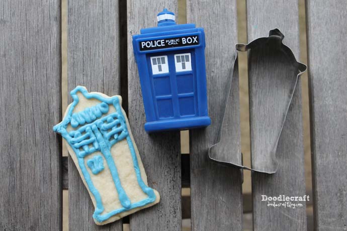 make your own diy tardis doctor who cookie cutter sci-fi geekery sugar cookies (3).JPG