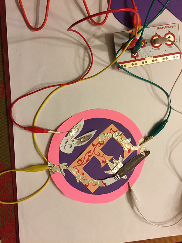 makeymakey connecting.jpg