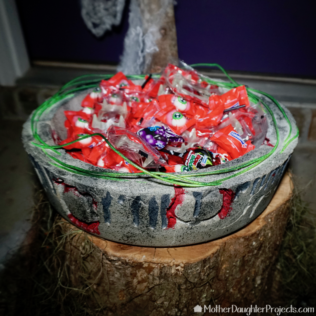 mdp-concrete-bowl-halloween - square.png