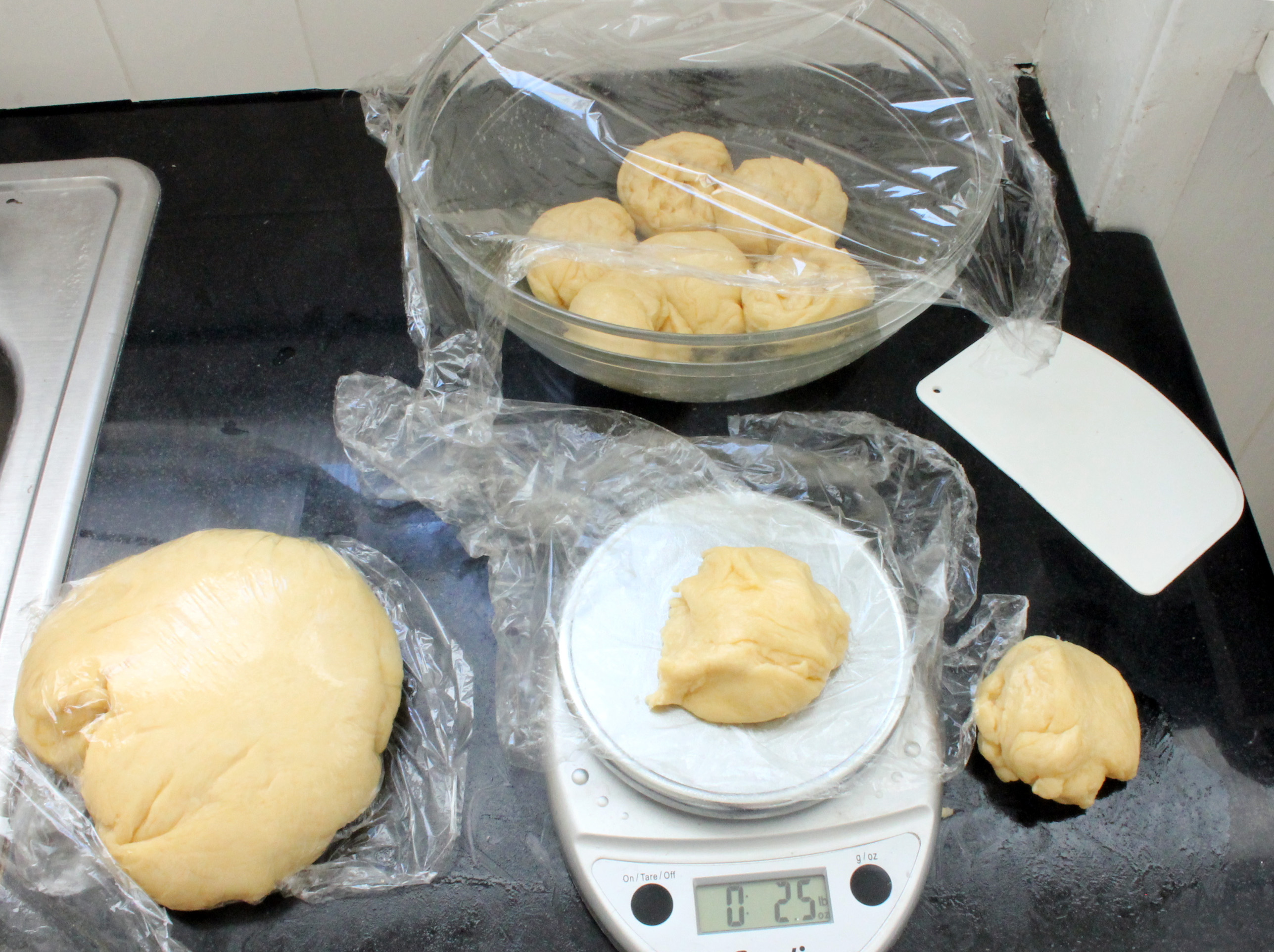 measure_dough_2.jpg