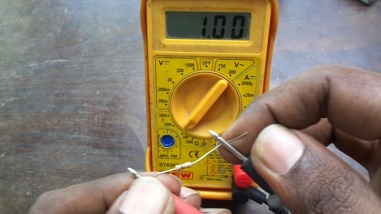 measuring resistance using multimeter.jpg