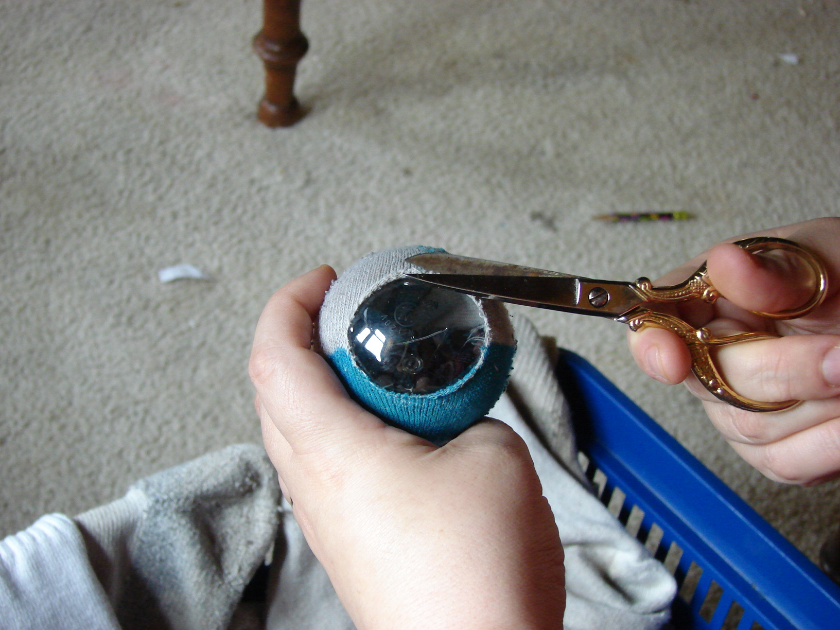 mending socks 027.JPG