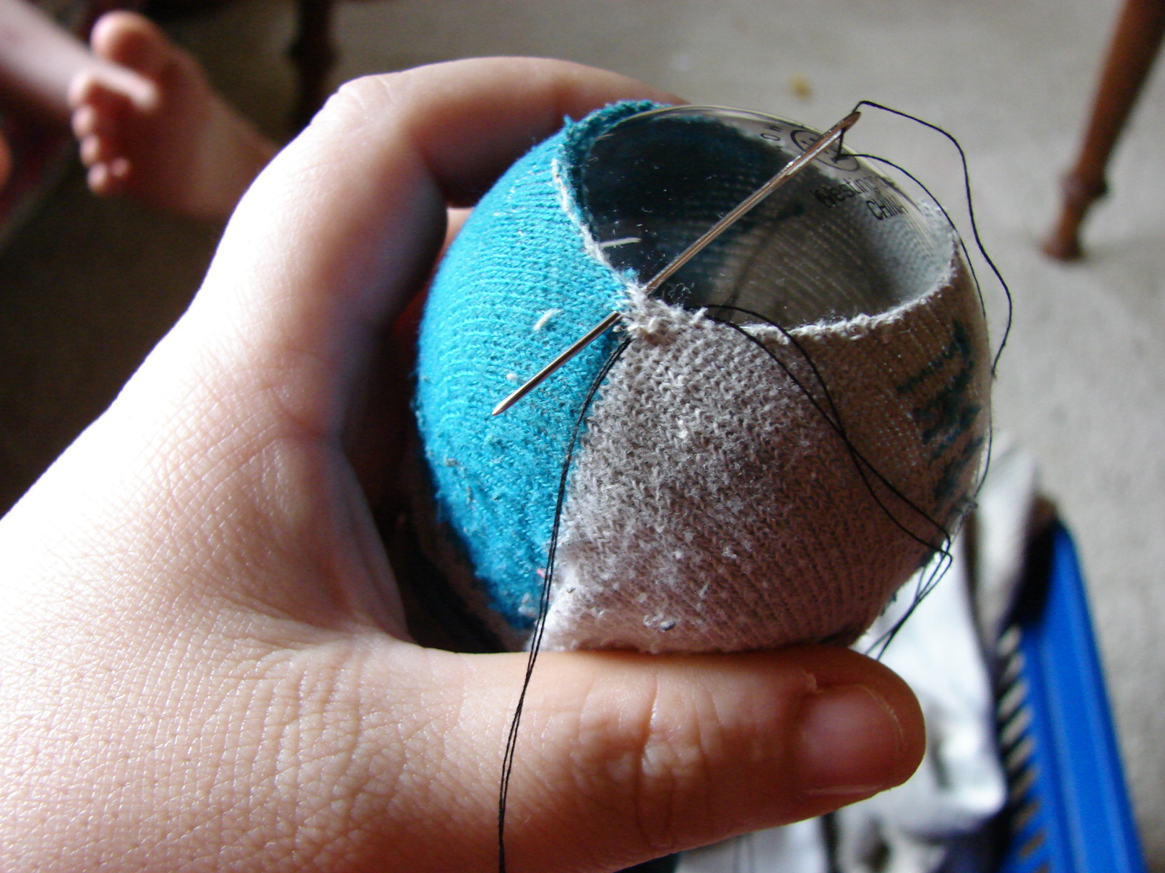 mending socks 036.JPG