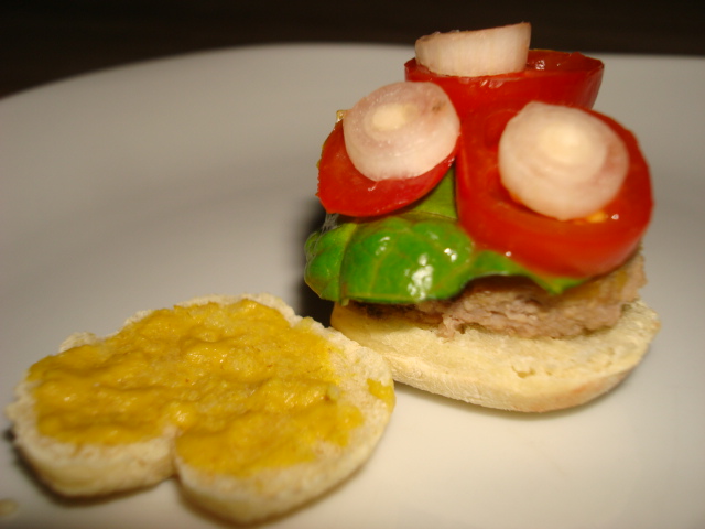 mini burger 2 040.JPG