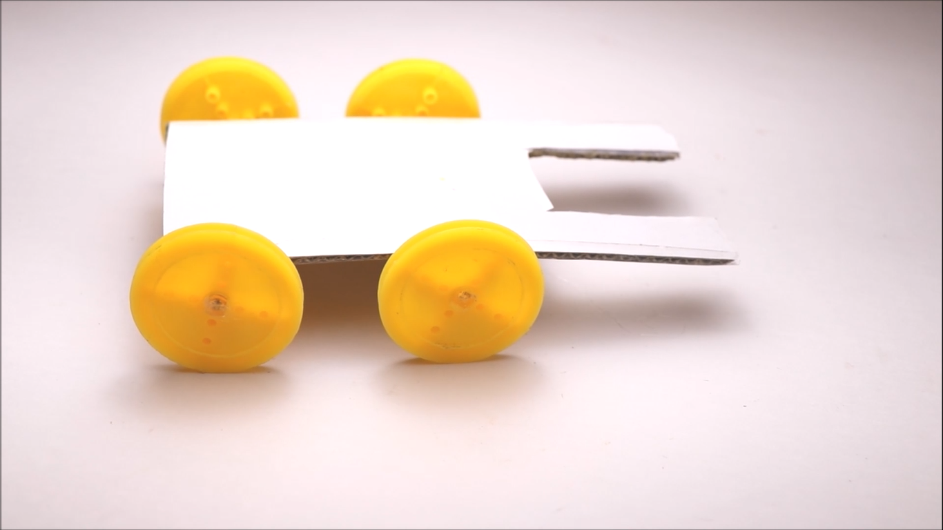 mini solar powered car (13).png