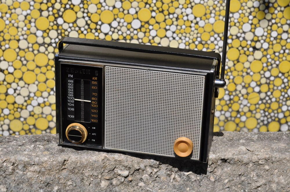 mini-complete radio.JPG