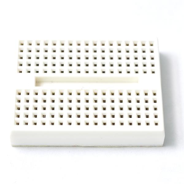 mini_breadboard_170pt_angled_view_1000_01_grande.JPG