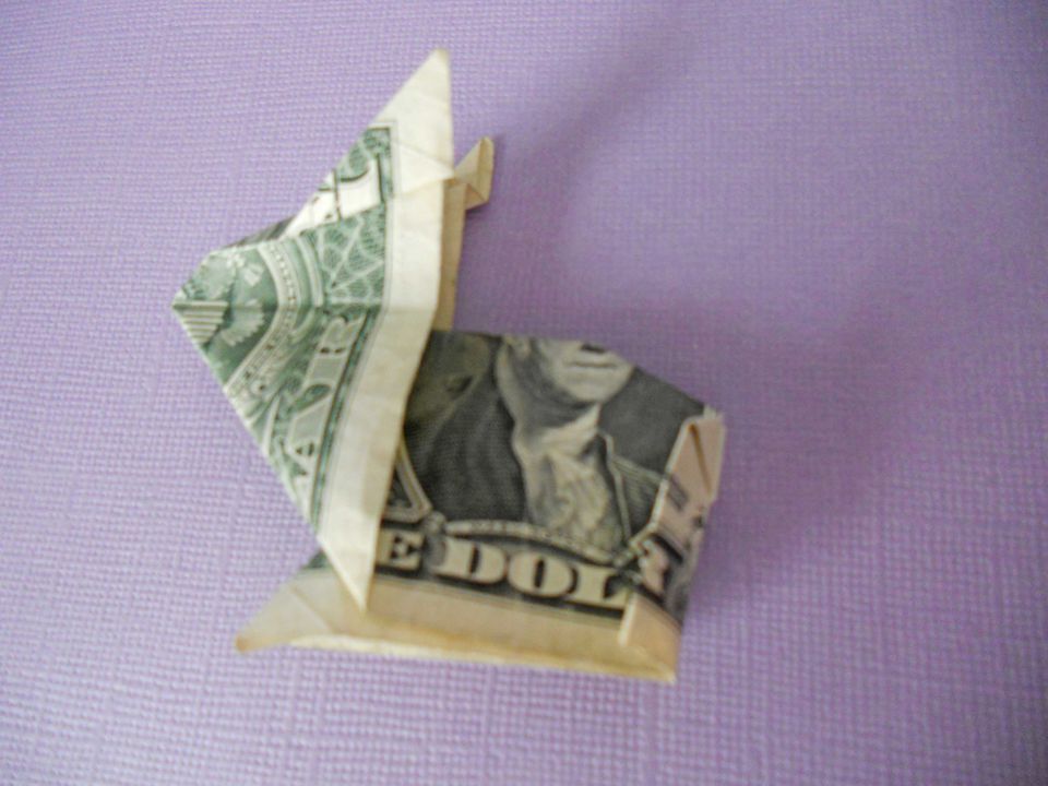 money-origami-bunny-6-56a6d53f5f9b58b7d0e5056c.JPG