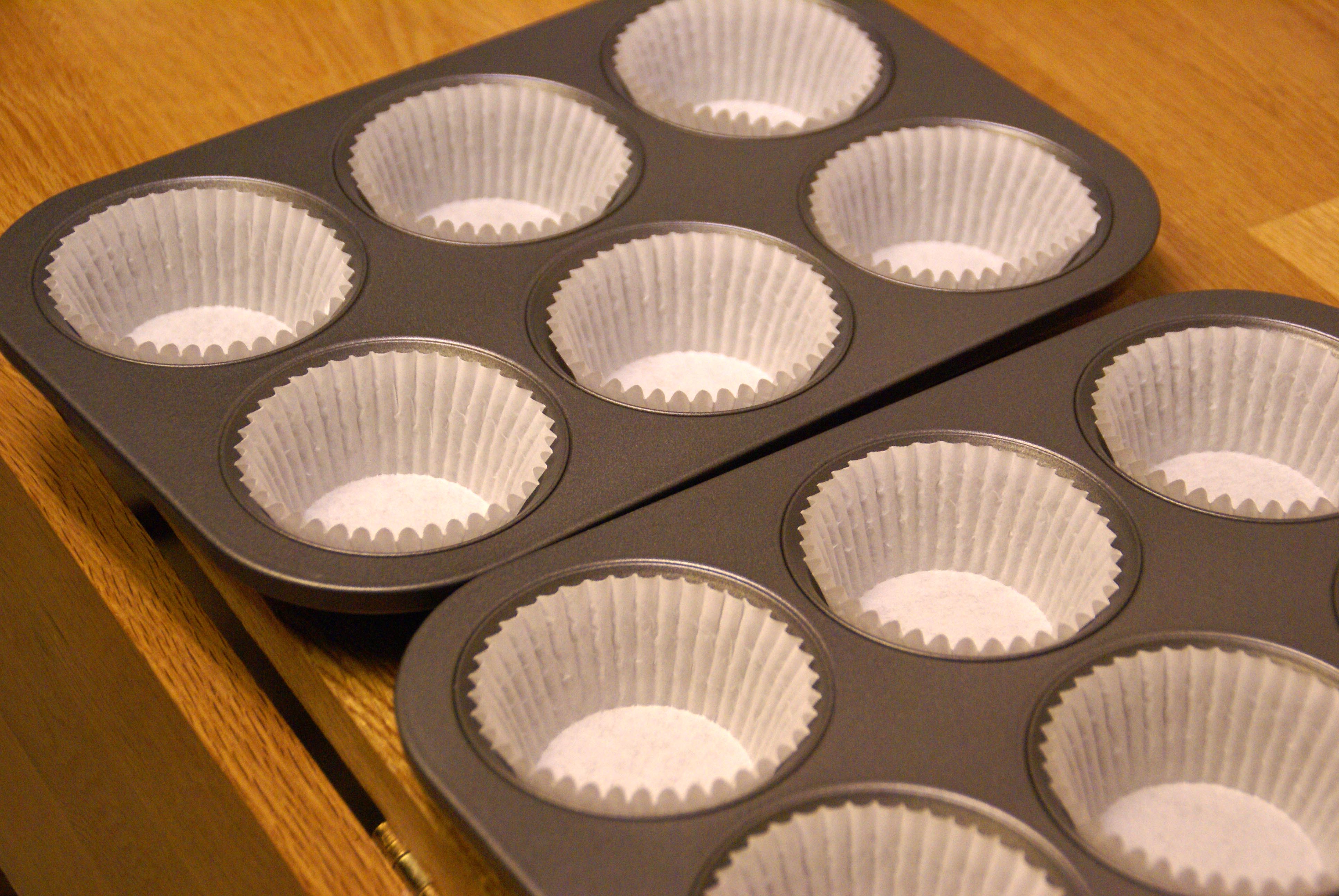 muffin tins.jpg