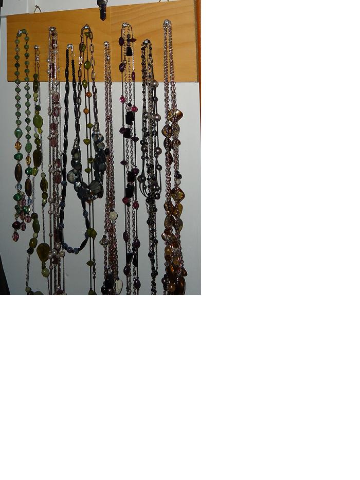 necklace organizer.JPG