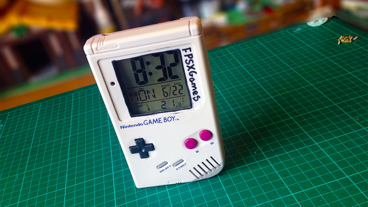 nintendo-gameboy-digital-clock.jpg