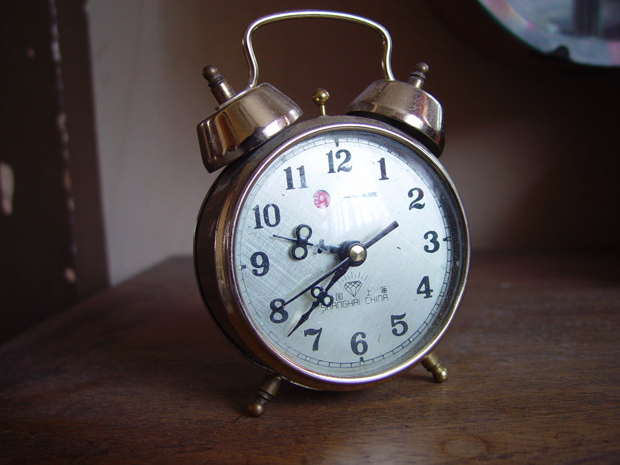 old_clock_1_by_rick__hunter-d2fppk5.jpg