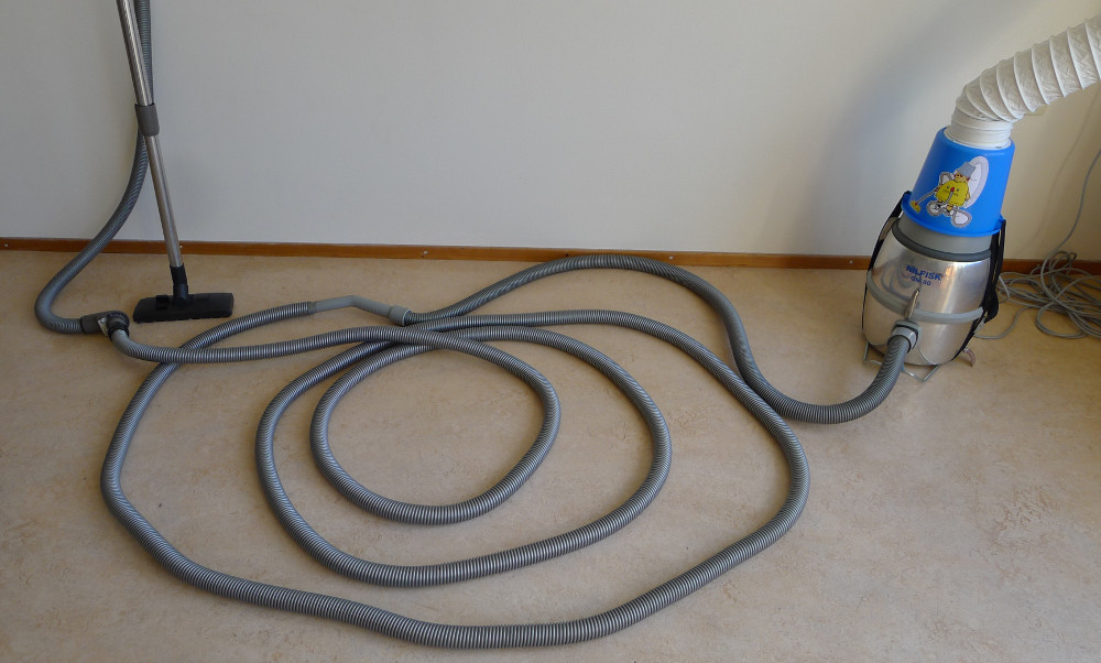 openproducts_-_central_vacuum_cleaner.jpg