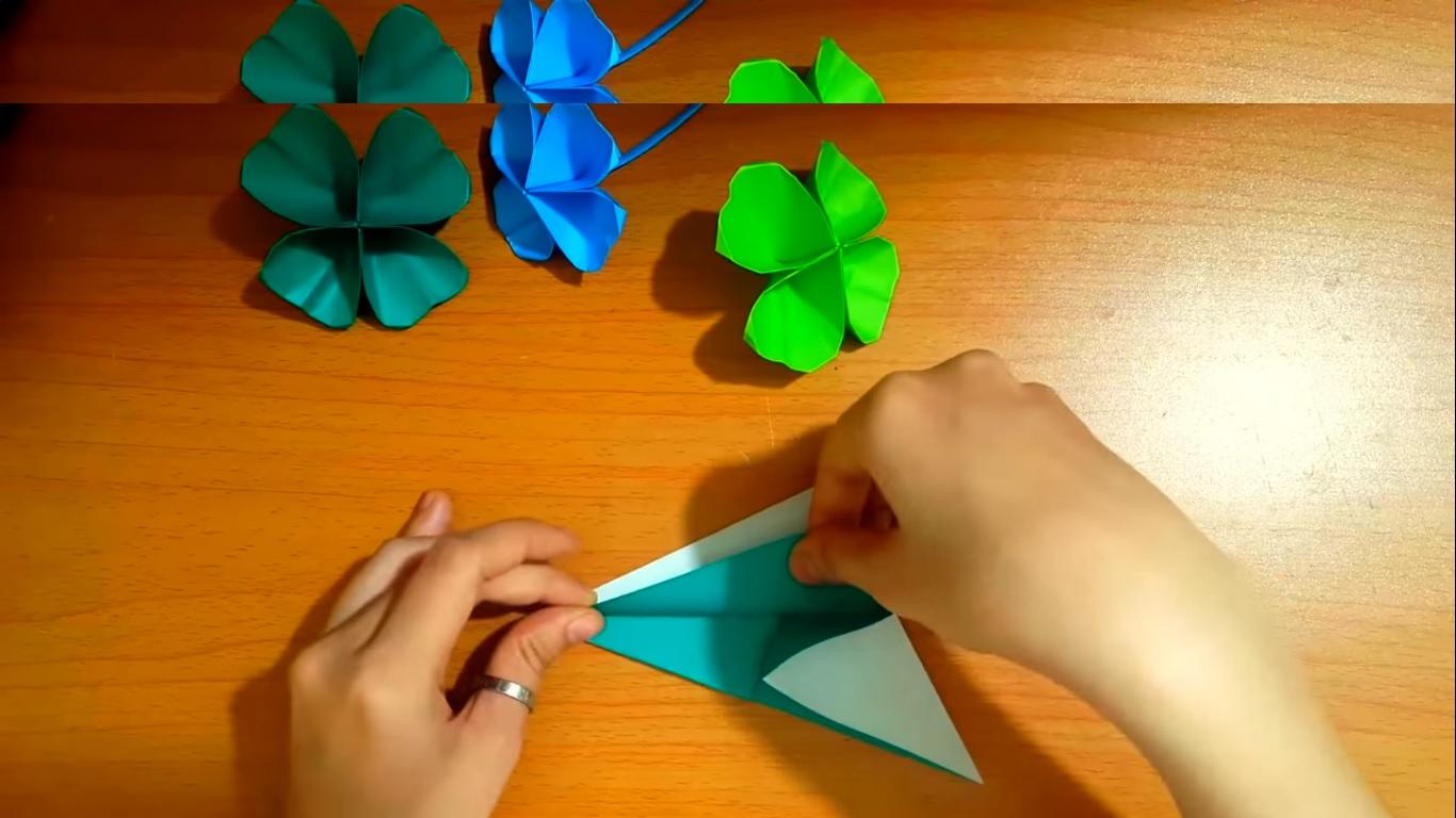origami clover 3.jpg