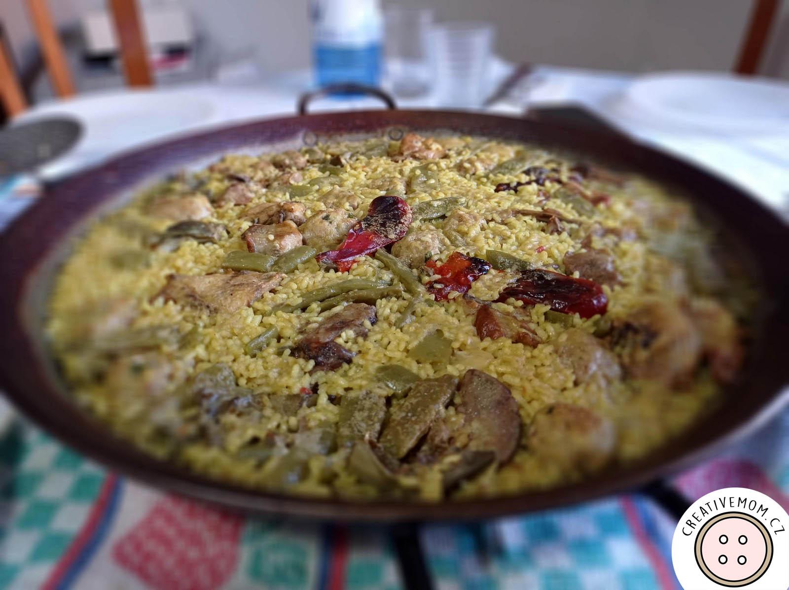 paella valenciana 02.jpg