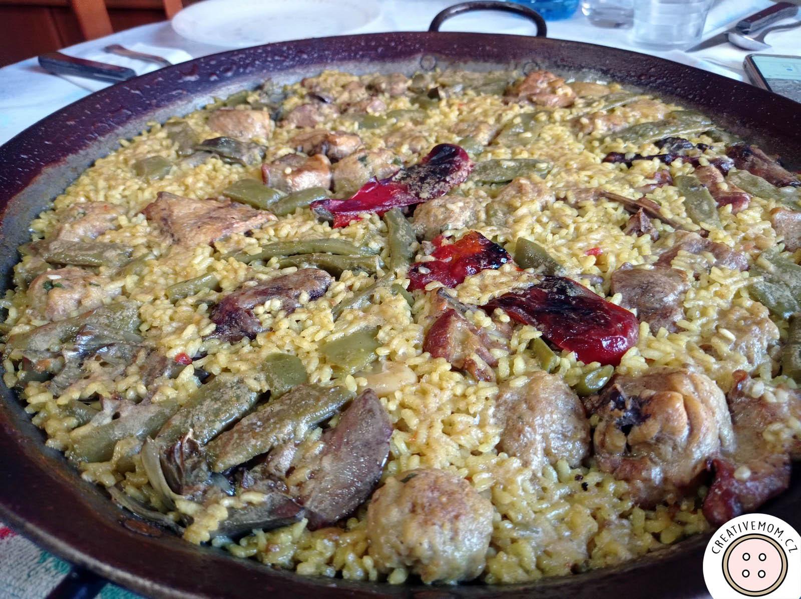 paella valenciana 03.jpg