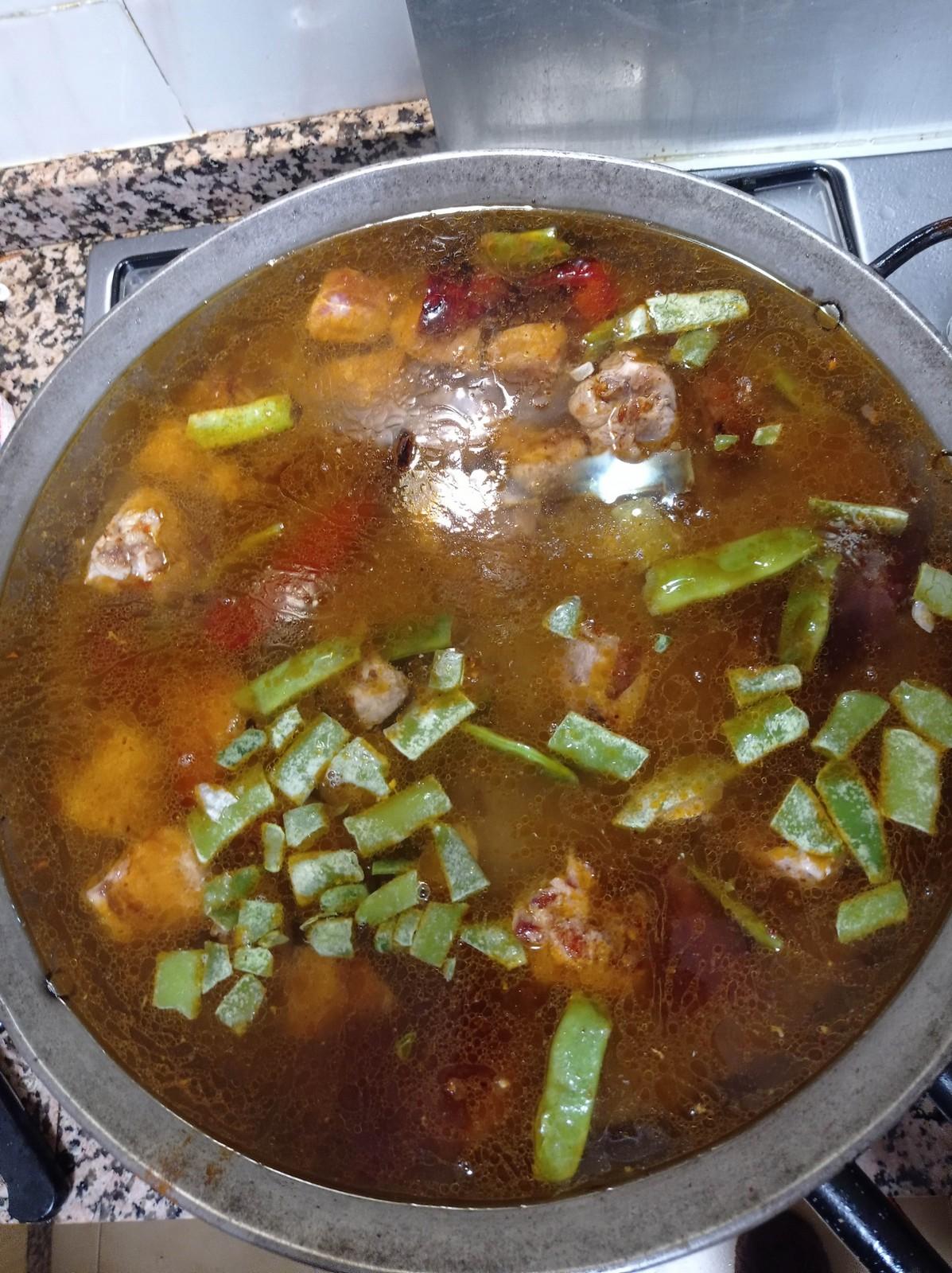 paella valenciana 12.jpg