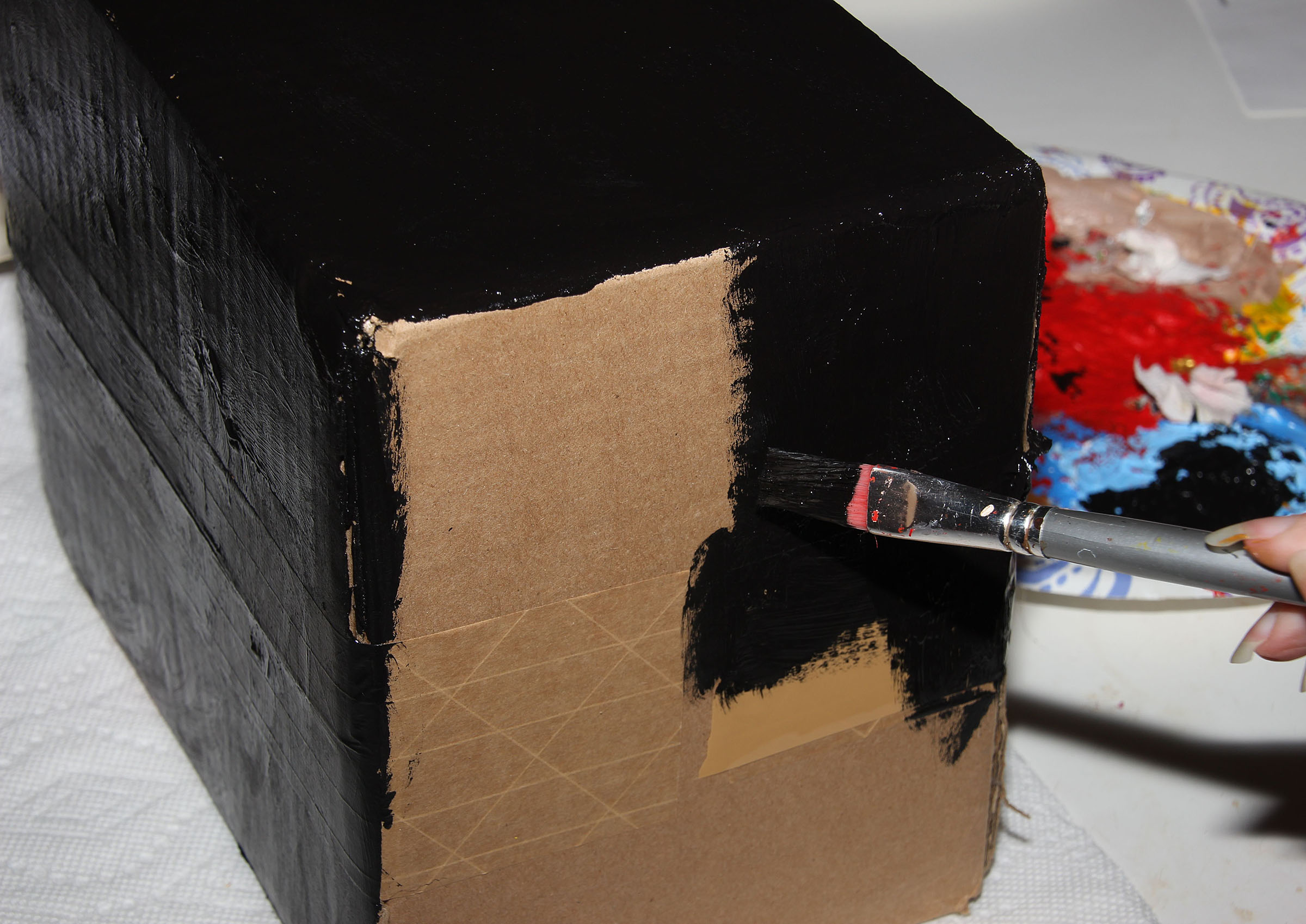 painting box black.jpg