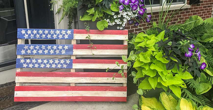 pallet-flag-pinterest.jpg