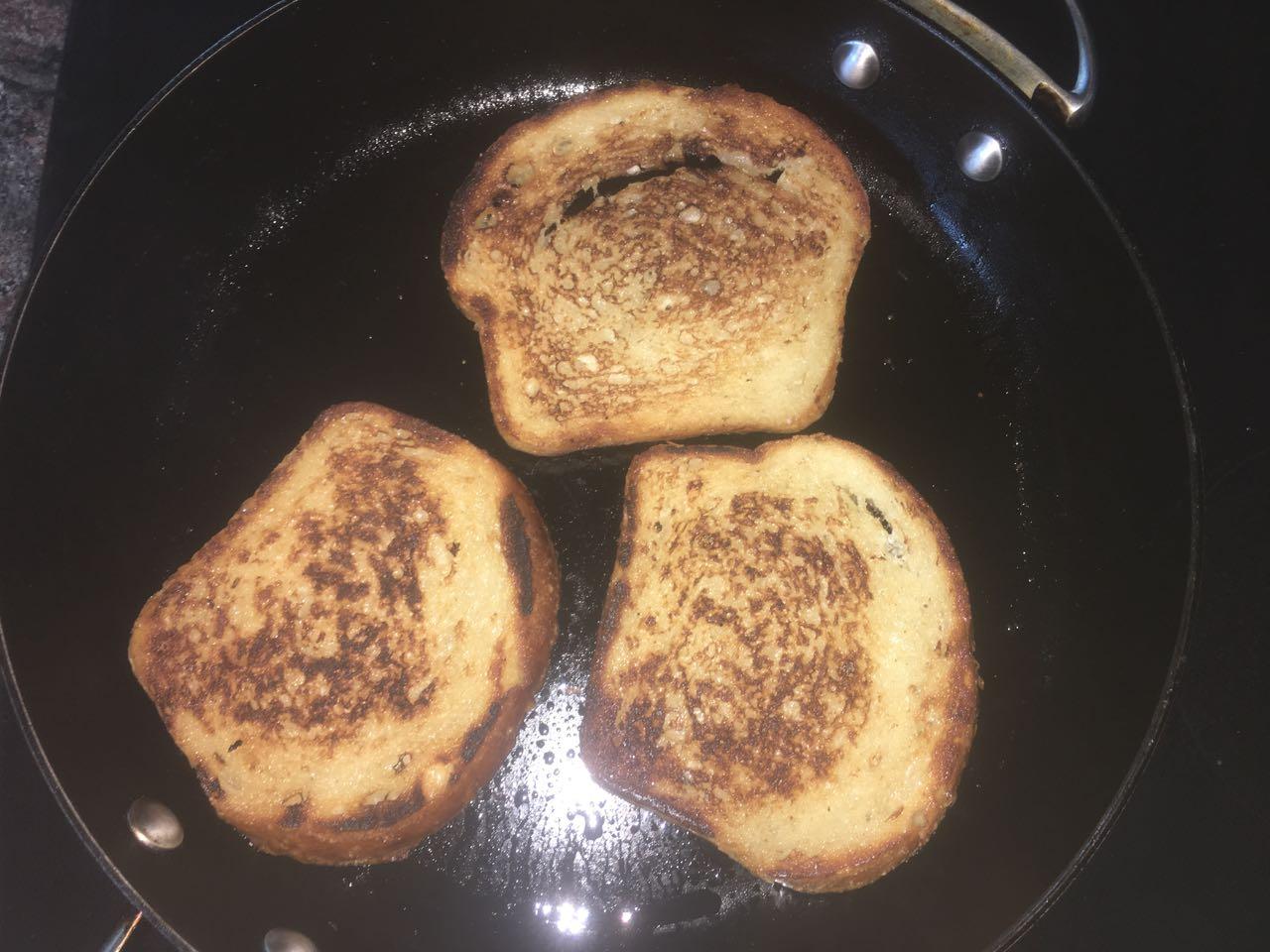 pan_toast_flip.jpg