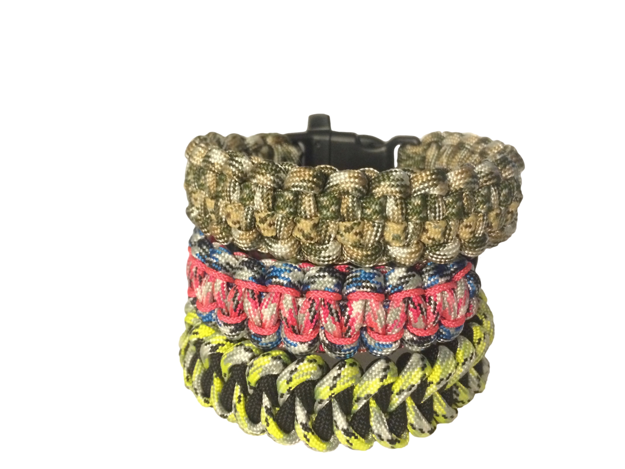 parachute cord bracelet.jpeg