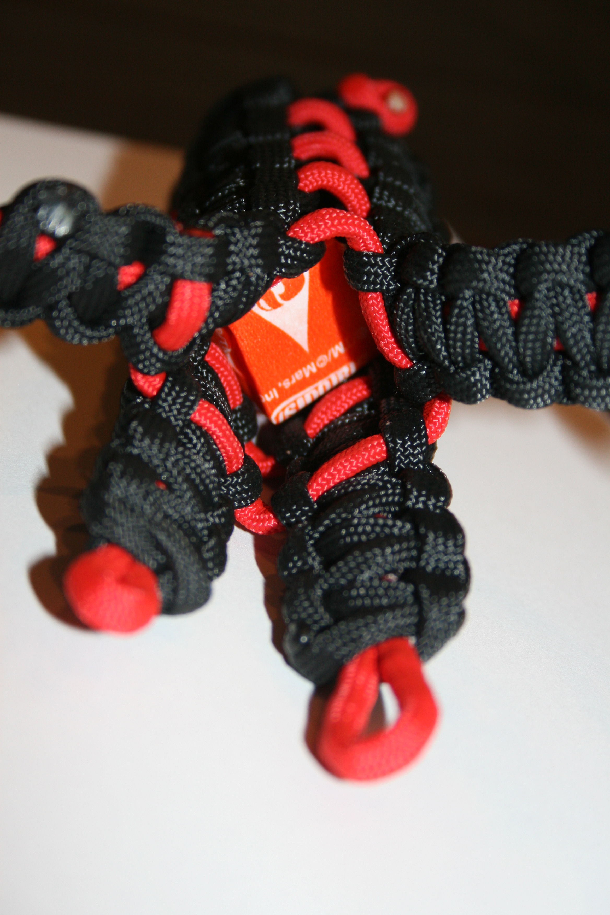 paracord pouch 017.JPG