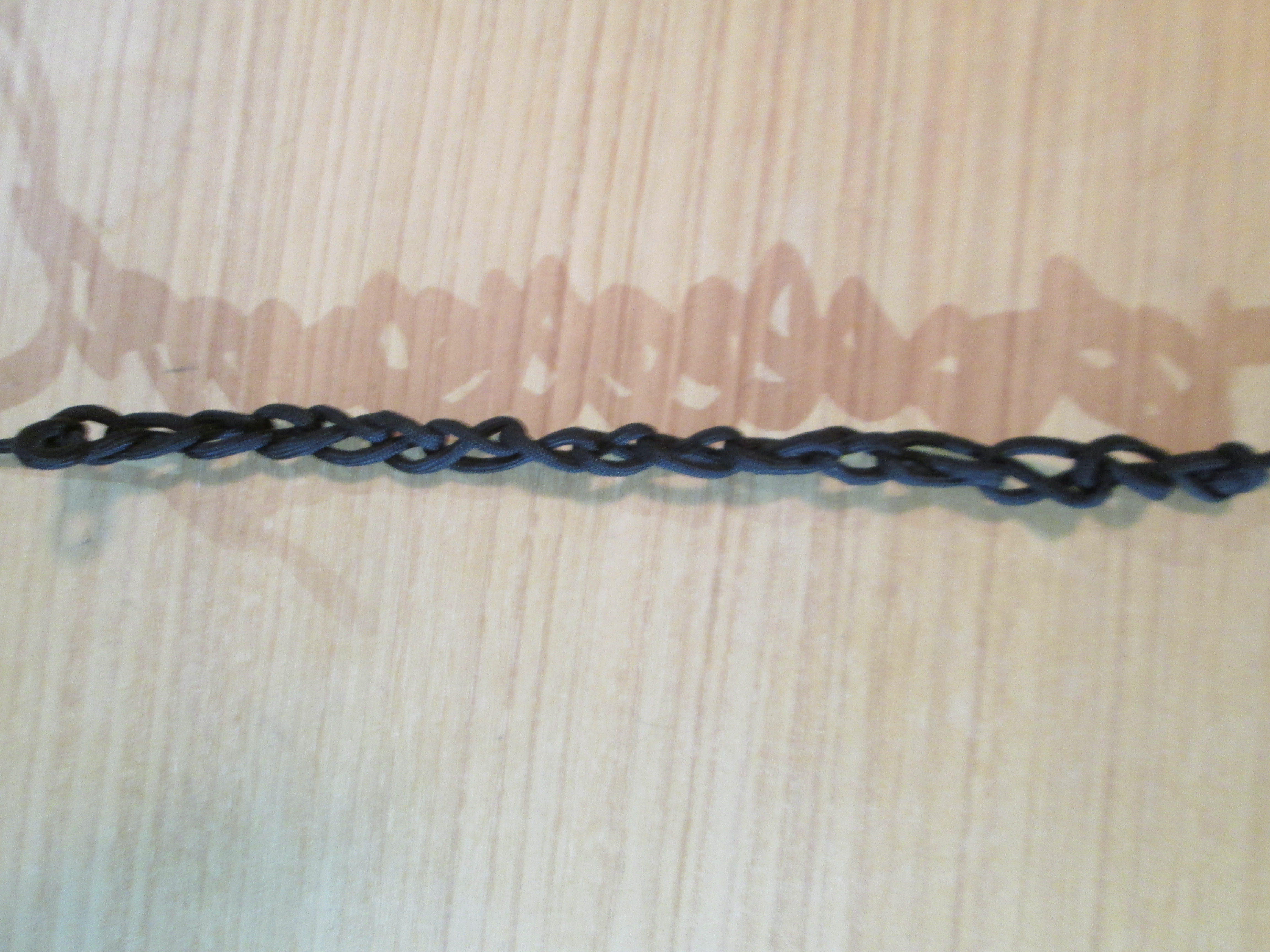 paracord weave update 010.JPG