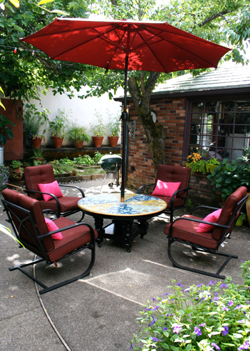 patio lounge table_17.jpg