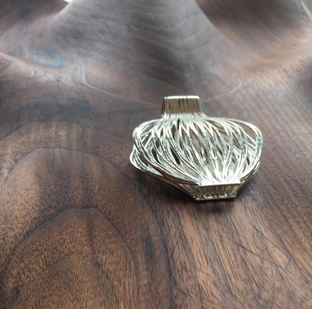 pendant on woodb.jpg