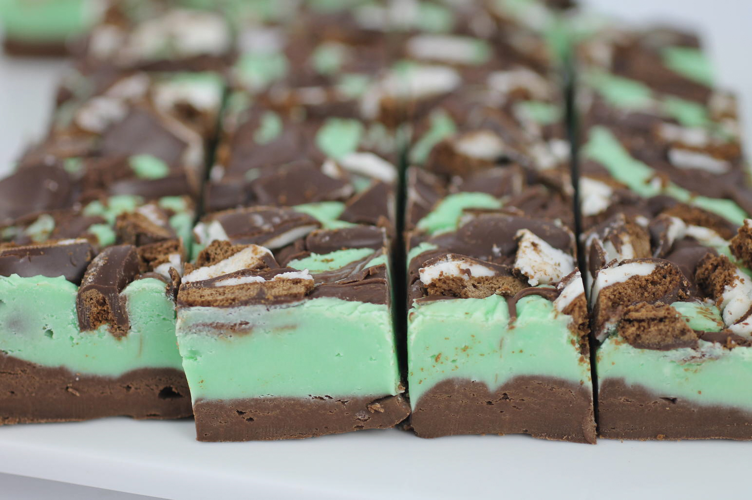 peppermint cookie fudge best fudge recipe mint slice biscuit christmas slab.jpg