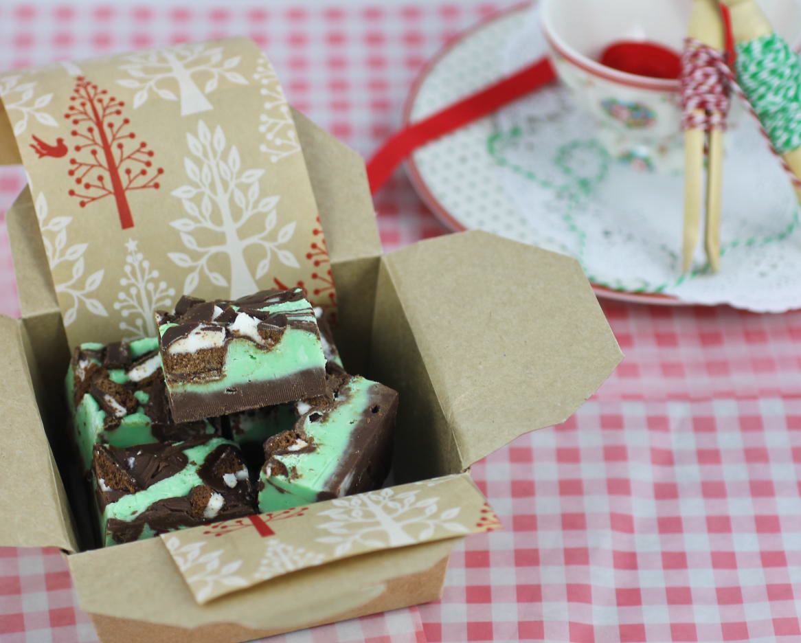 peppermint cookie fudge best fudge recipe mint slice biscuit christmas styled gift box.jpg