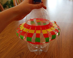 pop-bottle-wind-spinner-7.jpg