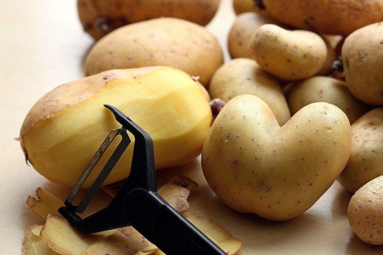 potatoes-5720783_1280.jpg