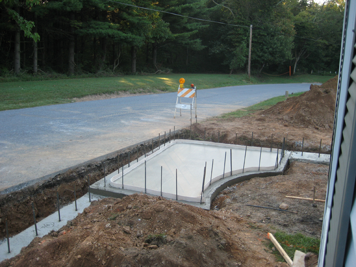 poured footers2.jpg