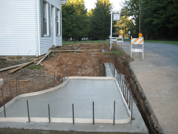 poured footers3.jpg