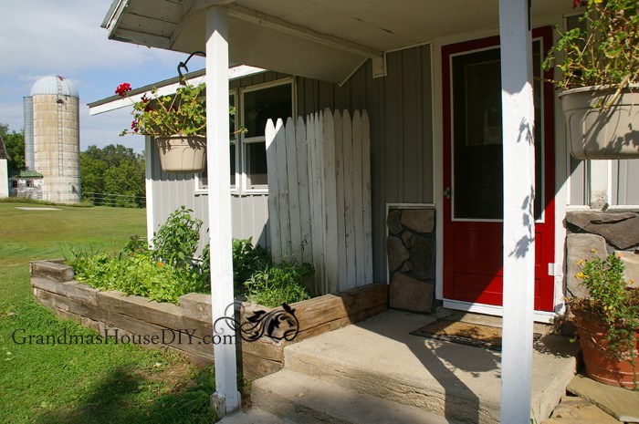 privacy-white-wash-fence-room-divider-cover-hide-panel-outside.jpg