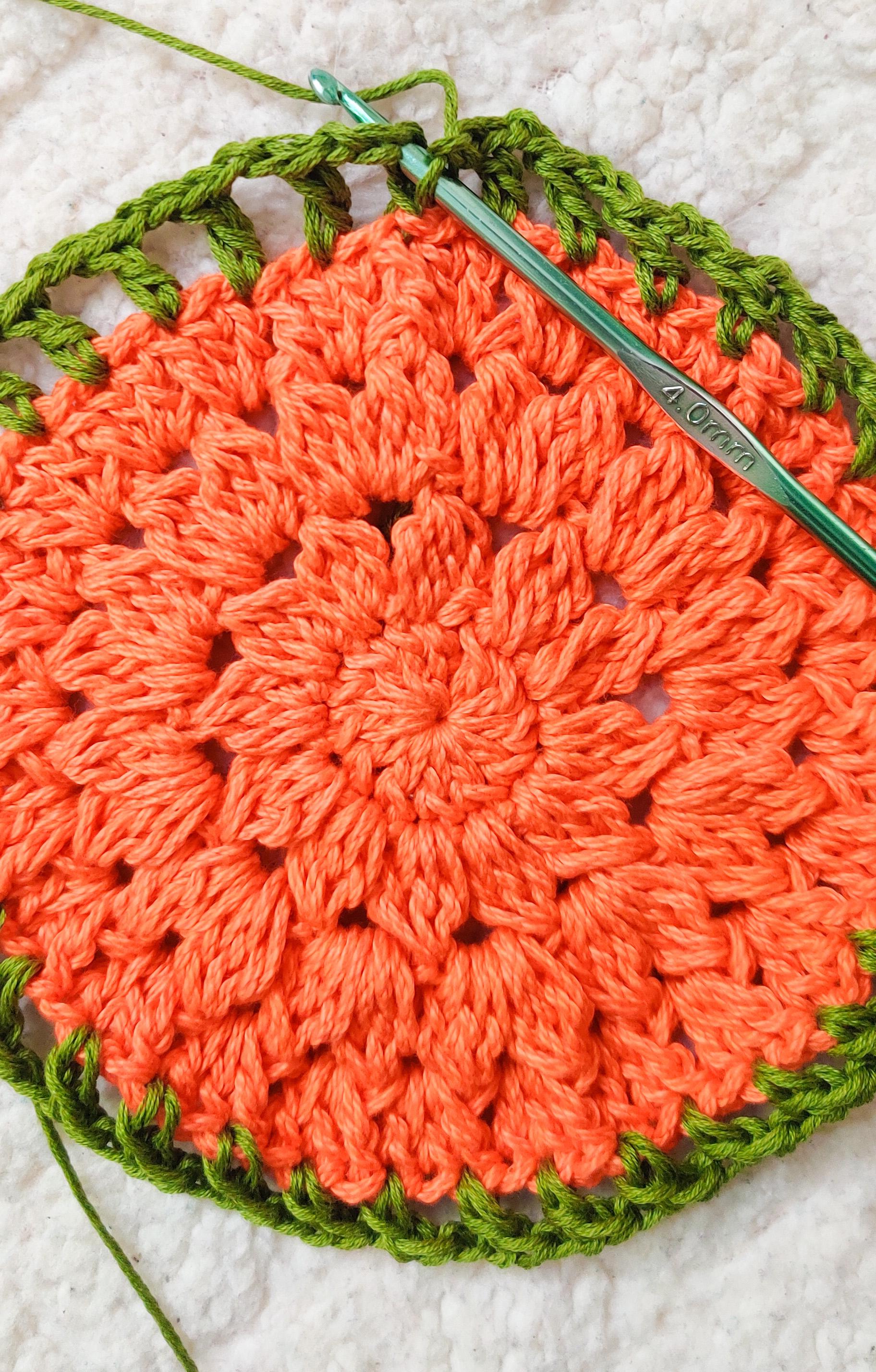 pumpkin spice doily potholder (32).jpg